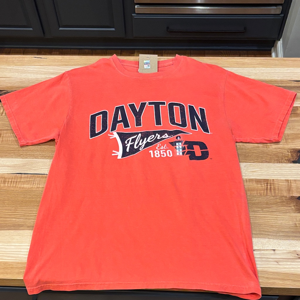 University Of Dayton Flyers Red TShirt Blue 84 Brand